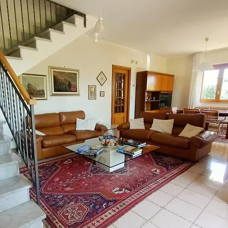 Casa de Férias Mariposa Aci SantʼAntonio